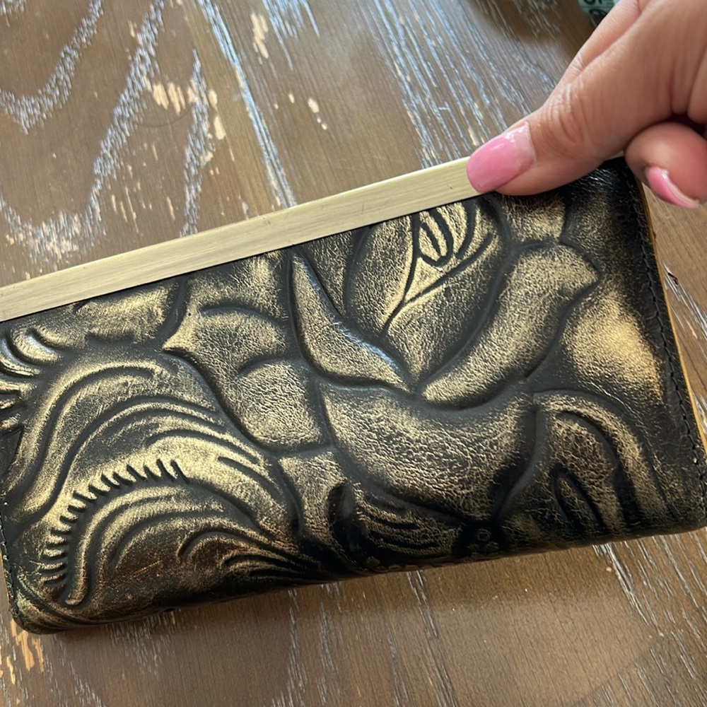 Patricia Nash Tooled Cauchy Wallet or clutch boho embossed metallic boho - Picture 7 of 10